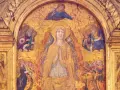 Dettaglio dorato del Duomo di Pienza: la Vergine in preghiera, circondata da santi e angeli musicanti, sotto un Cristo benedicente.