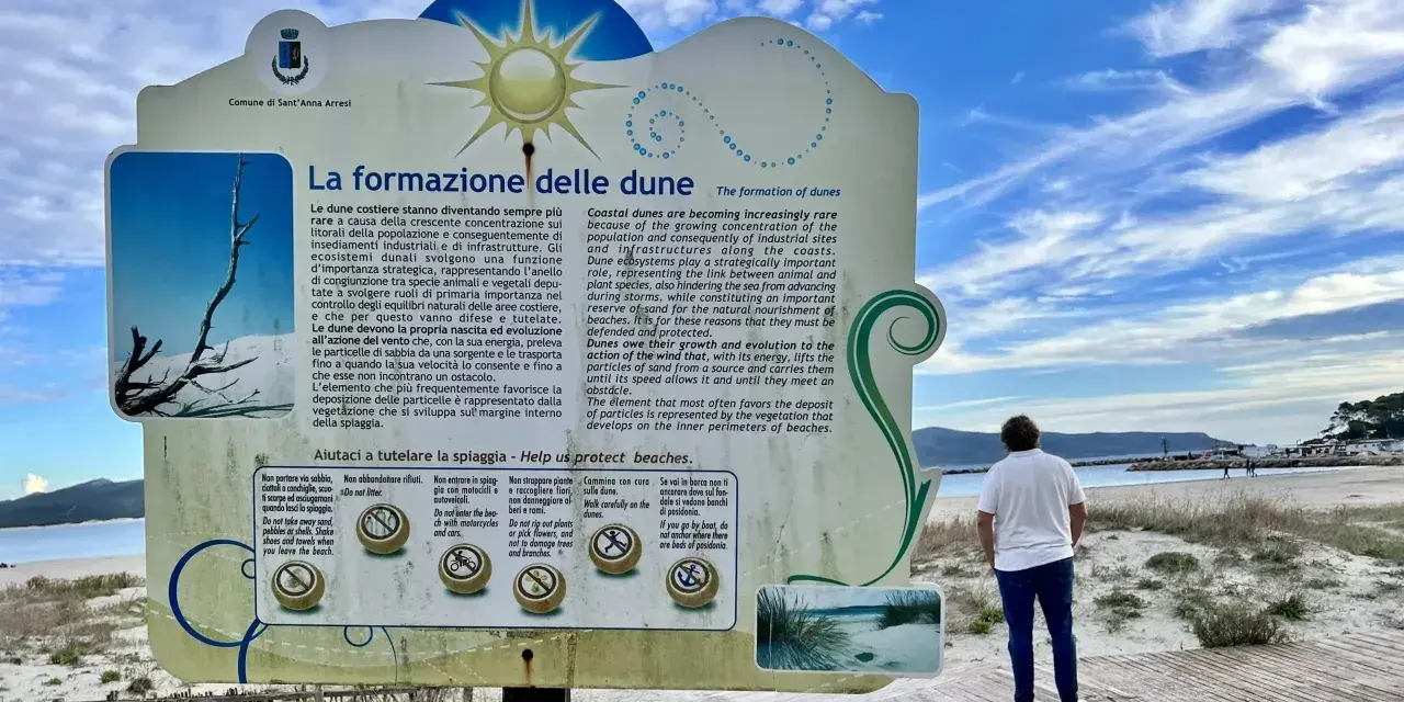 La spiaggia di Porto Pino, con le sue dune, è un ecosistema prezioso da proteggere. Segui le indicazioni per preservarla.