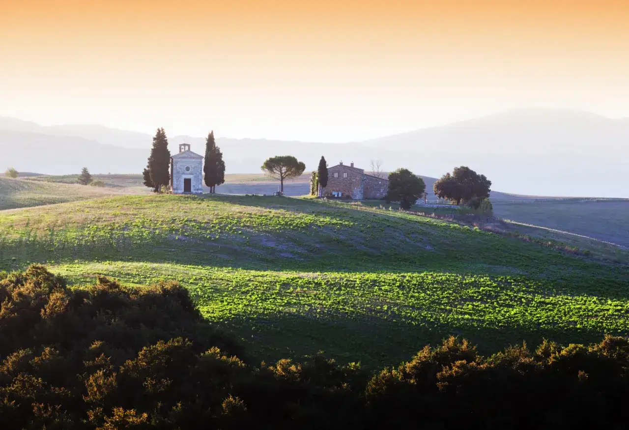 Cappella della Madonna di Vitaleta, un'icona della Val d'Orcia. Come arrivare a questo luogo magico.